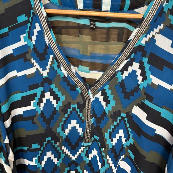 Lane Bryant Blue And Black Sheer Beaded Neckline Drop Shoulder Blouse Size 18/20 - Picture 3 of 8